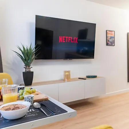 Frontiere De Monaco - Renove - Ae Apartman *